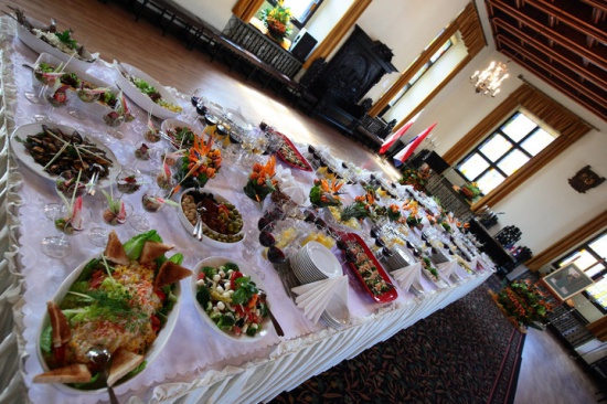 Catering, wesela, komunie, potrawy na domowe imprezy, grillowanie